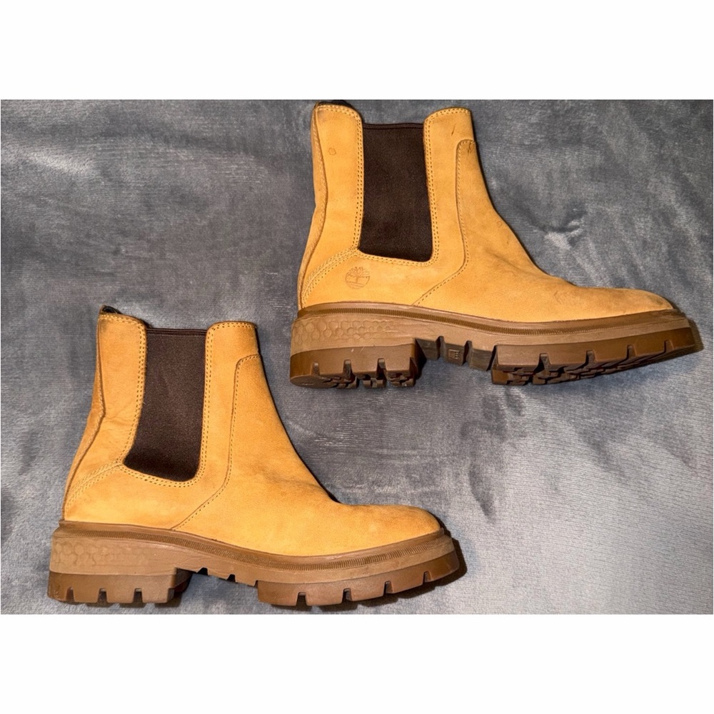 💛 Timberland Cortina Valley Chelsea Lug Boots - Picture 4 of 8